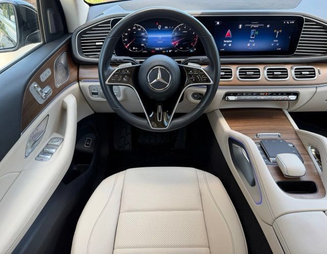 Certified 2024 Mercedes-Benz GLE 450 4MATIC image 12