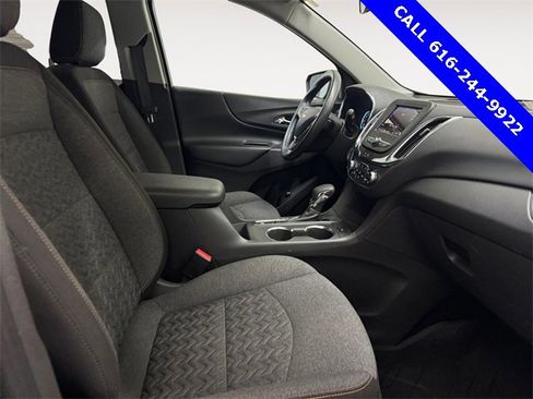 Used 2022 Chevrolet Equinox LT image 21