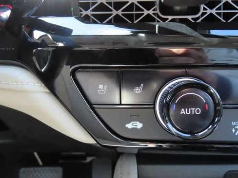 Certified 2025 Honda Accord Touring image 27