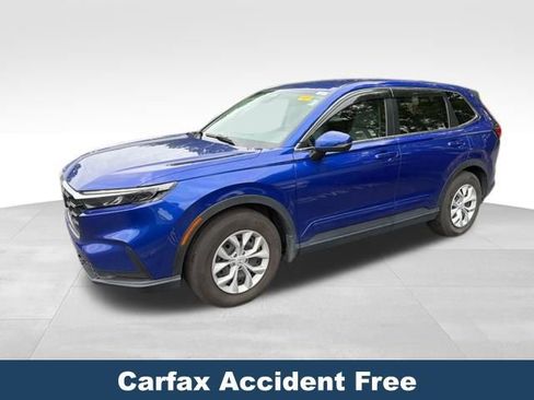 Used 2025 Honda CR-V LX image 3