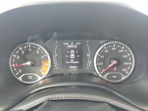 Used 2015 Jeep Renegade Latitude FWD image 23