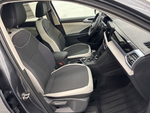 New 2026 Volkswagen Taos SE AWD/4WD image 27