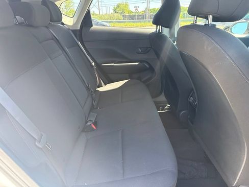 Used 2024 Hyundai Kona SEL FWD image 17