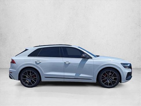 Used 2021 Audi SQ8 Prestige w/ Prestige Package AWD/4WD image 4