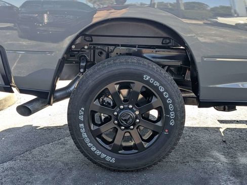 New 2026 RAM 2500 Laramie AWD/4WD image 11