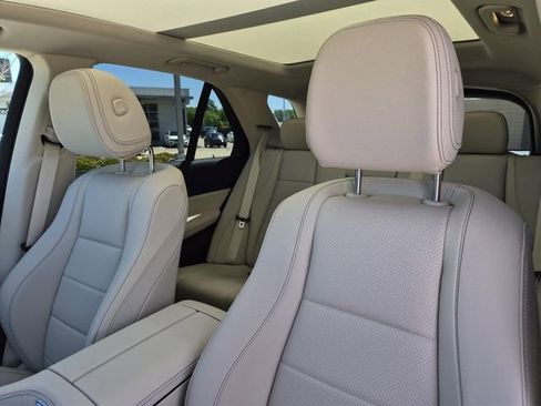 Certified 2025 Mercedes-Benz GLE 350 4MATIC image 16