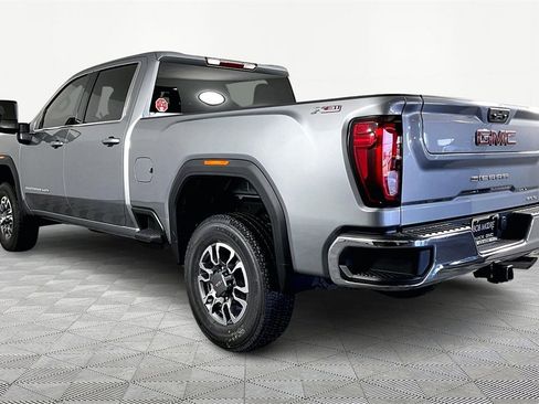 New 2026 GMC Sierra 2500 SLE w/ SLE Value Package; image 4