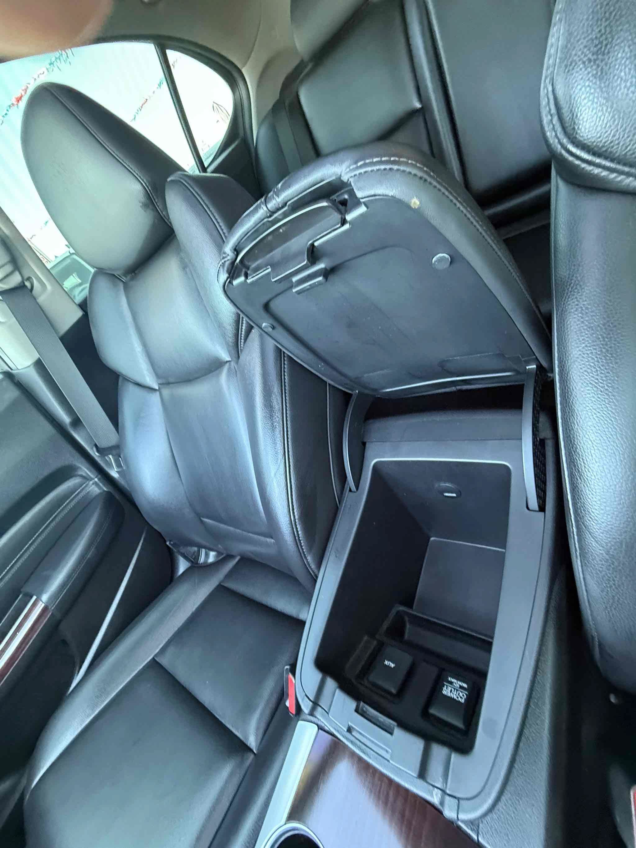 Used 2016 Acura TLX FWD image 98
