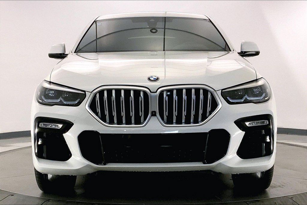 Used 2020 BMW X6 xDrive40i w/ M Sport Package AWD/4WD image 2