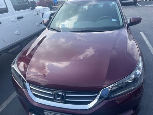 Used 2015 Honda Accord Sport image 2