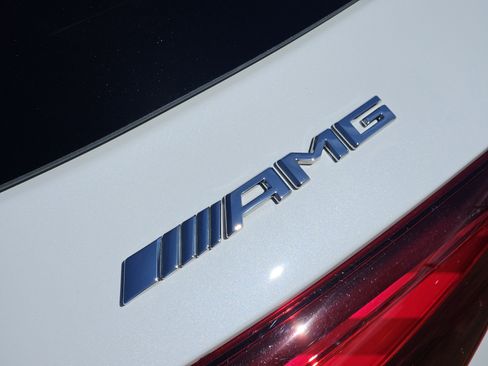 Certified 2025 Mercedes-Benz GLE 53 AMG 4MATIC image 13