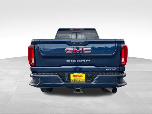 Used 2022 GMC Sierra 2500 AT4 w/ AT4 Preferred Package image 6