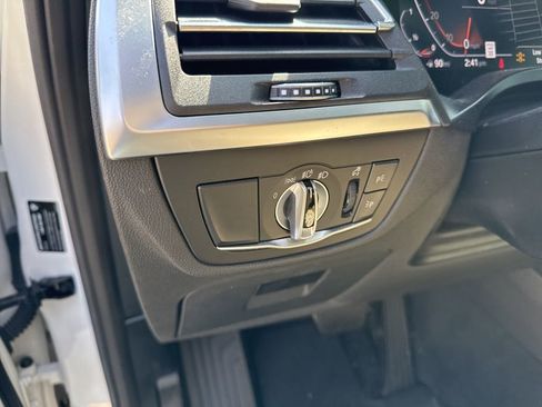 Used 2023 BMW X3 sDrive30i w/ Premium Package image 19