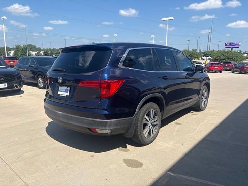 Used 2016 Honda Pilot EX image 5