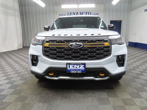Used 2026 Ford Explorer Tremor w/ Tremor Convenience Package AWD/4WD image 48