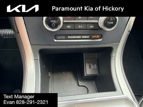 Used 2022 Ford Edge SEL w/ Convenience Package AWD/4WD image 24