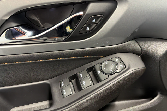 Used 2021 Chevrolet Traverse LT AWD/4WD image 21
