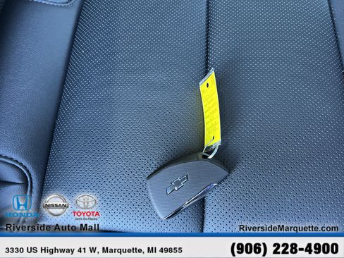 Used 2026 Chevrolet Traverse RS w/ LPO, Floor Liner Package AWD/4WD image 27