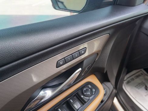 Used 2018 GMC Terrain SLT w/ Preferred Package FWD image 19