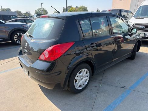 Used 2011 Nissan Versa 1.8 S w/ PWR Plus Pkg FWD image 2