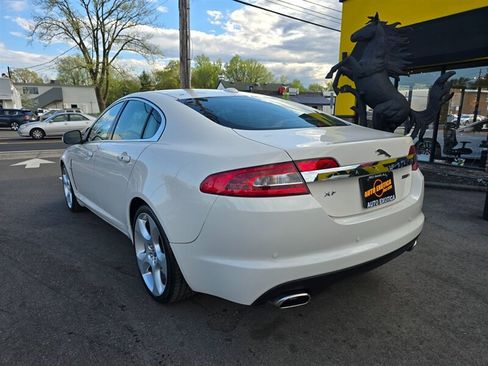 Used 2009 Jaguar XF Supercharged RWD image 2