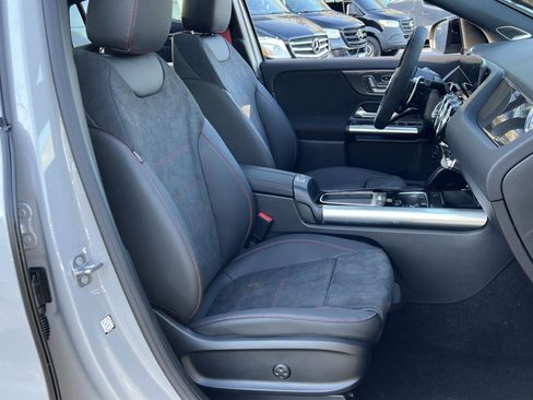 New 2026 Mercedes-Benz GLA 35 AMG 4MATIC image 26