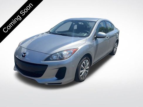 Used 2013 MAZDA MAZDA3 i SV FWD image 1