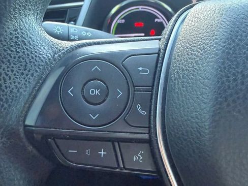 Used 2019 Toyota Camry LE image 20