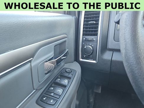 Used 2019 RAM 1500 Classic SLT image 22