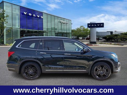 Used 2020 Honda Pilot Touring image 8