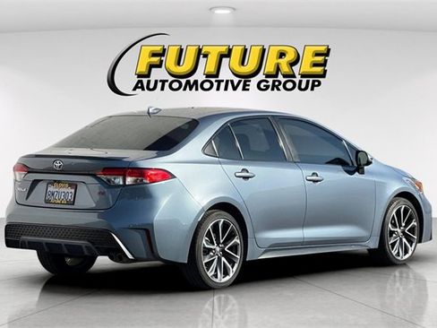 Used 2020 Toyota Corolla SE image 4