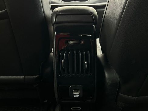 Used 2025 Jeep Compass Trailhawk image 12