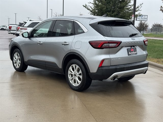 Used 2024 Ford Escape Active AWD/4WD image 7