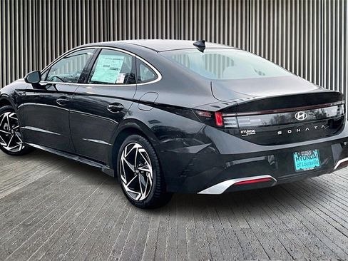 New 2026 Hyundai Sonata SEL image 3