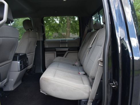Used 2018 Ford F150 XLT w/ Equipment Group 302A Luxury AWD/4WD image 17