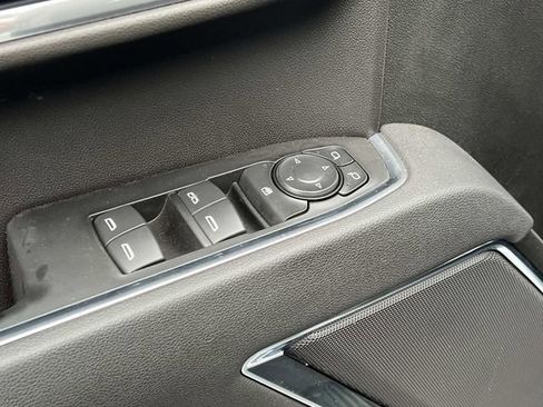 New 2026 GMC Sierra 1500 Elevation image 16