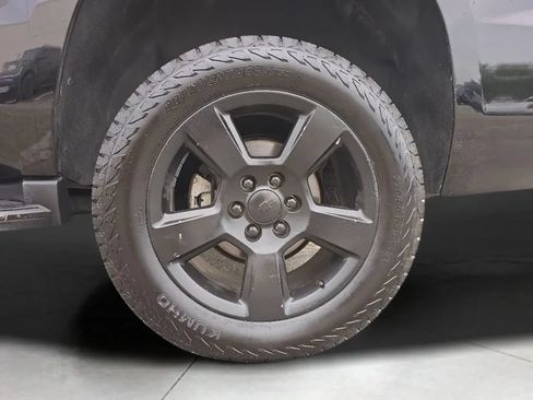 Used 2020 Chevrolet Tahoe Premier RWD image 29