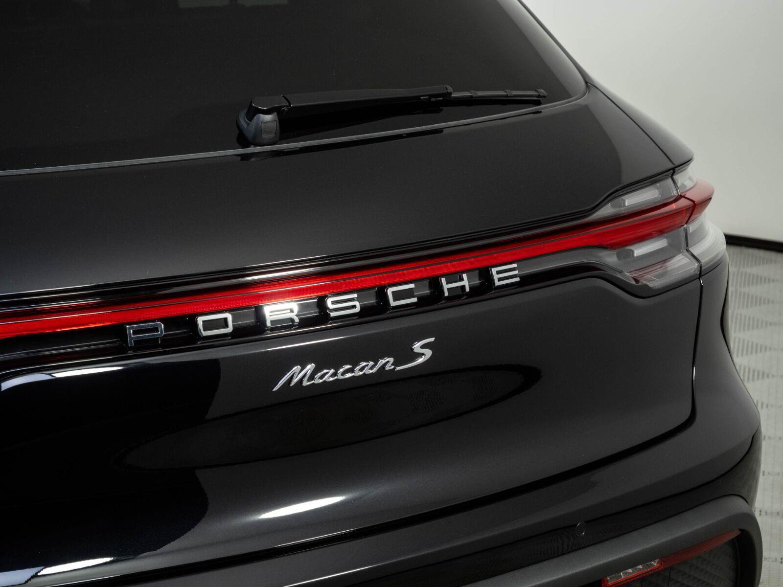 New 2026 Porsche Macan S AWD/4WD image 38