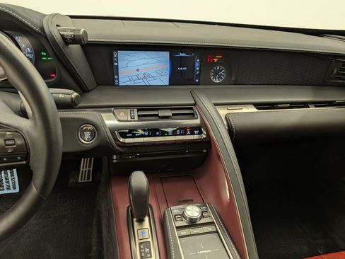 Used 2023 Lexus LC 500 Coupe w/ Performance Package image 25