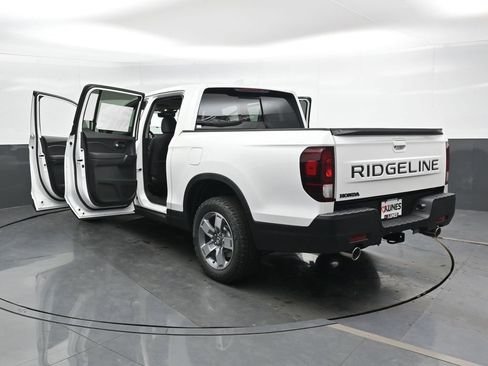 New 2025 Honda Ridgeline RTL image 47