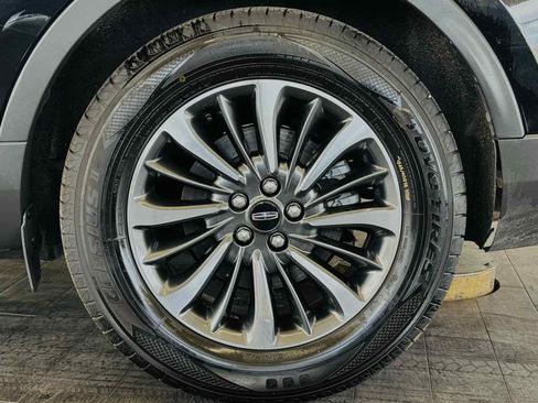 Used 2023 Lincoln Nautilus Reserve FWD image 27