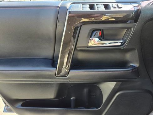 Used 2021 Toyota 4Runner TRD Off-Road Premium w/ Moonroof Package image 33