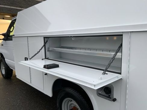 New 2025 Ford E-350 and Econoline 350 Super Duty w/ Power Equipment Group image 11