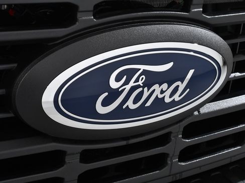 New 2026 Ford F250 XL w/ XL Off-Road Package image 20