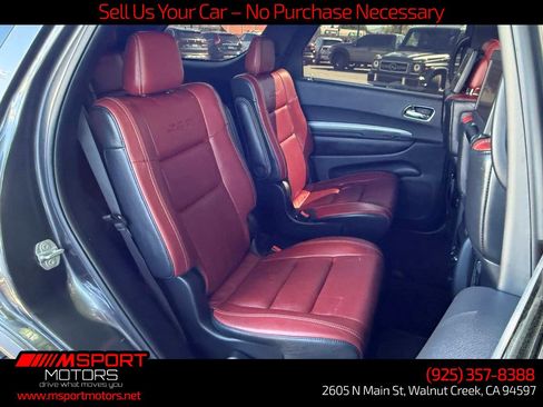 Used 2018 Dodge Durango SRT w/ Technology Group AWD/4WD image 11
