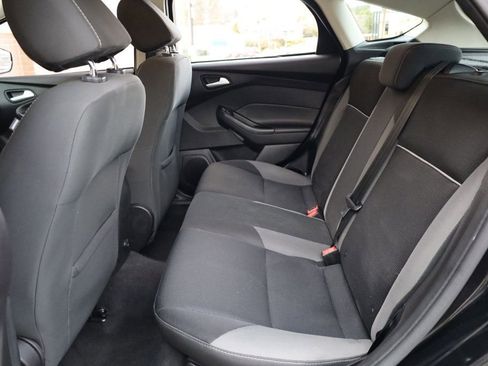 Used 2014 Ford Focus SE image 18