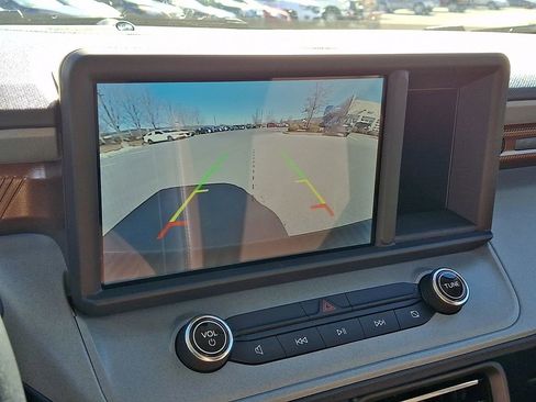 Used 2024 Ford Maverick Lariat AWD/4WD image 4