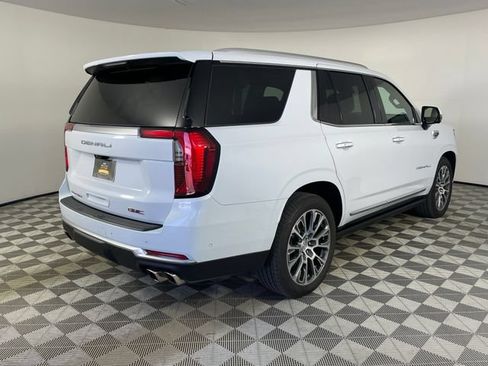 Certified 2026 GMC Yukon Denali w/ Denali Reserve Package AWD/4WD image 24