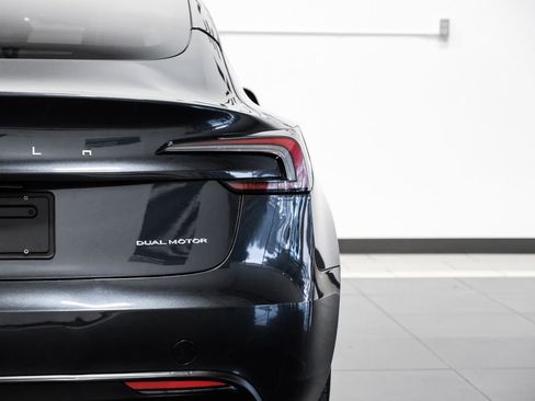 Used 2024 Tesla Model 3 Standard Range RWD image 49
