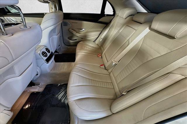 Used 2020 Mercedes-Benz S 560 Sedan image 23